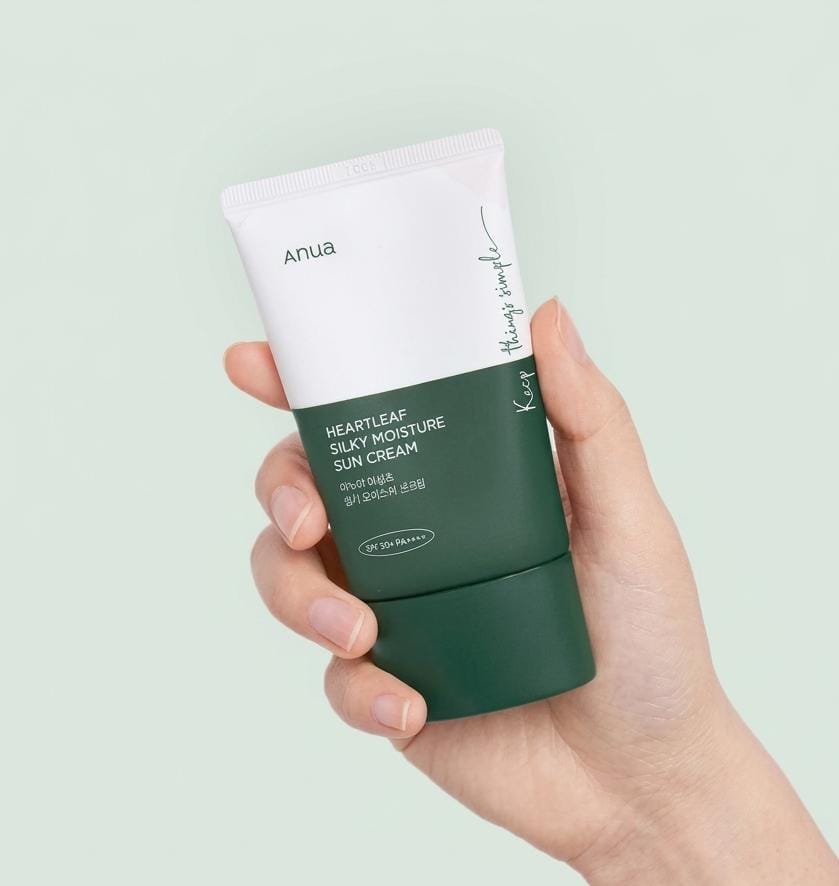 Suncream SPF 50 PA+++ – Lightweights