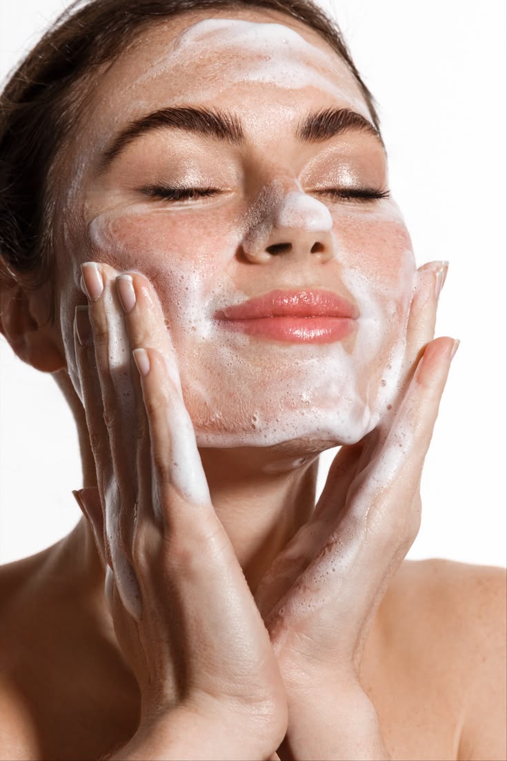 Foaming Facial Cleanser 562ml